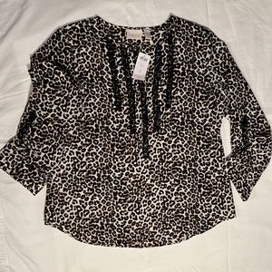 Chico's 3/4 sleeve spotted animal print blouse